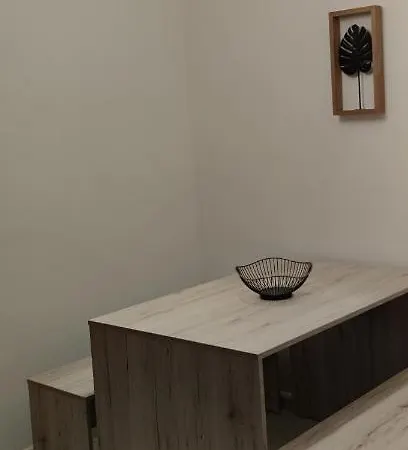 Schoene Und Optimal Gelegene Og Apartmán