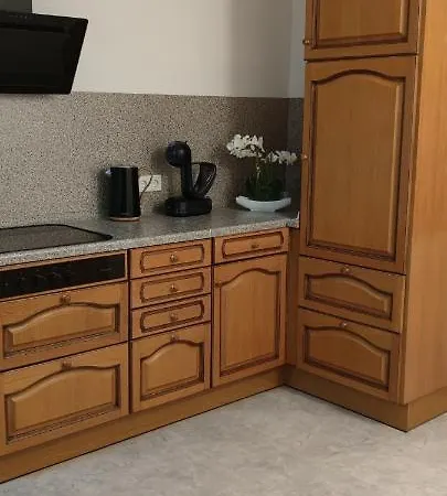 Apartmán Schoene Und Optimal Gelegene Og Weisskirchen